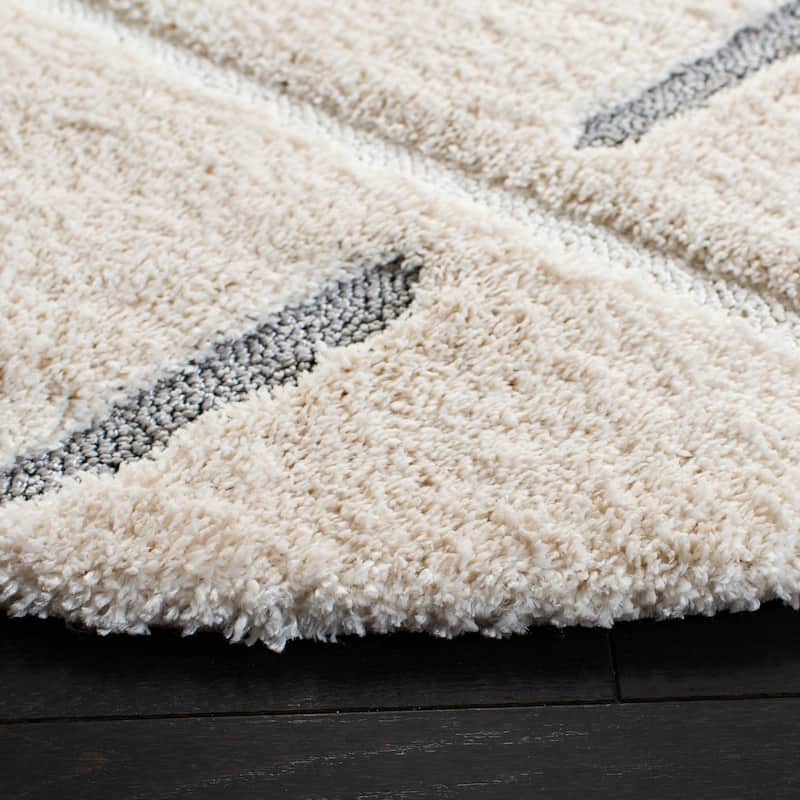 SAFAVIEH Olympia Shag Jorgia 1.2-inch Thick Rug