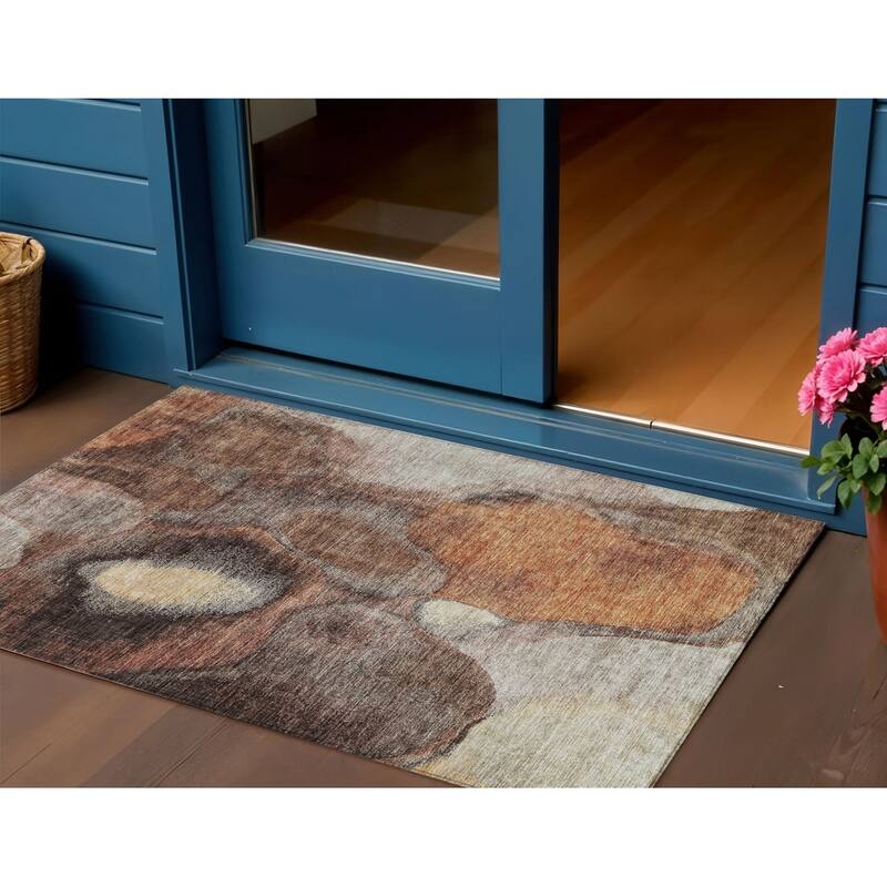 HomeRoots Abstract Transitional Rectangle Outdoor Rug - 3' x 5'