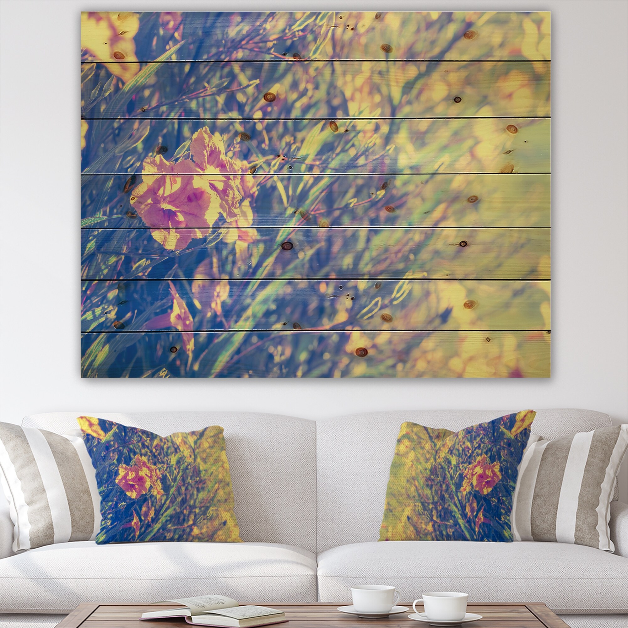 Designart 'Vintage Ruellias Flower In Sunlit Garden'-image