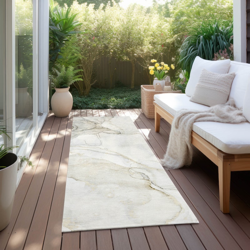 Machine Washable Indoor/ Outdoor Abstract Chantille Rug