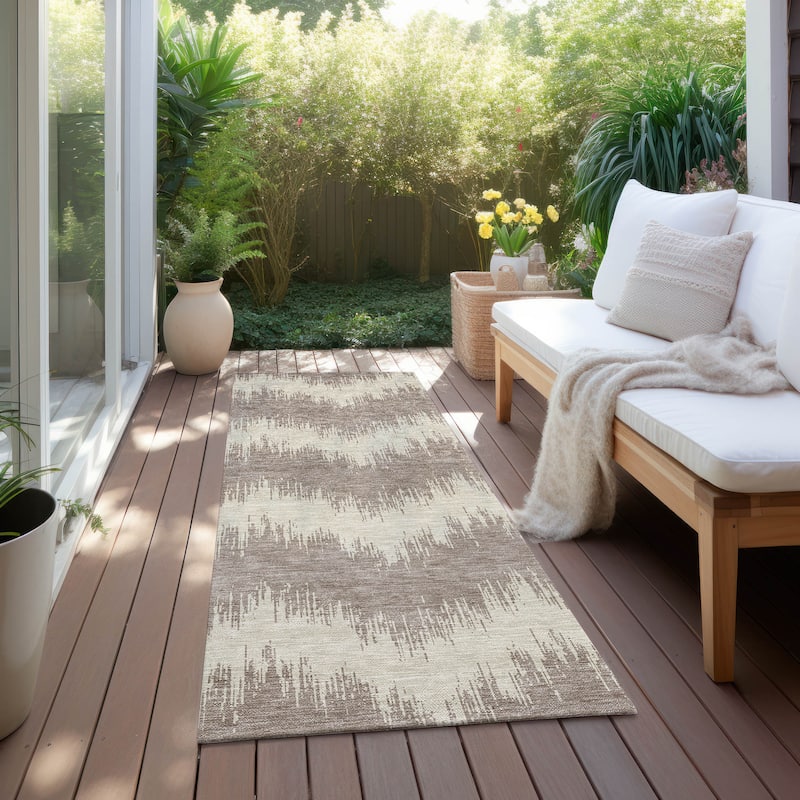 Machine Washable Indoor/ Outdoor Chantille Chevron Modern Rug - Taupe - 2'3" x 7'6"