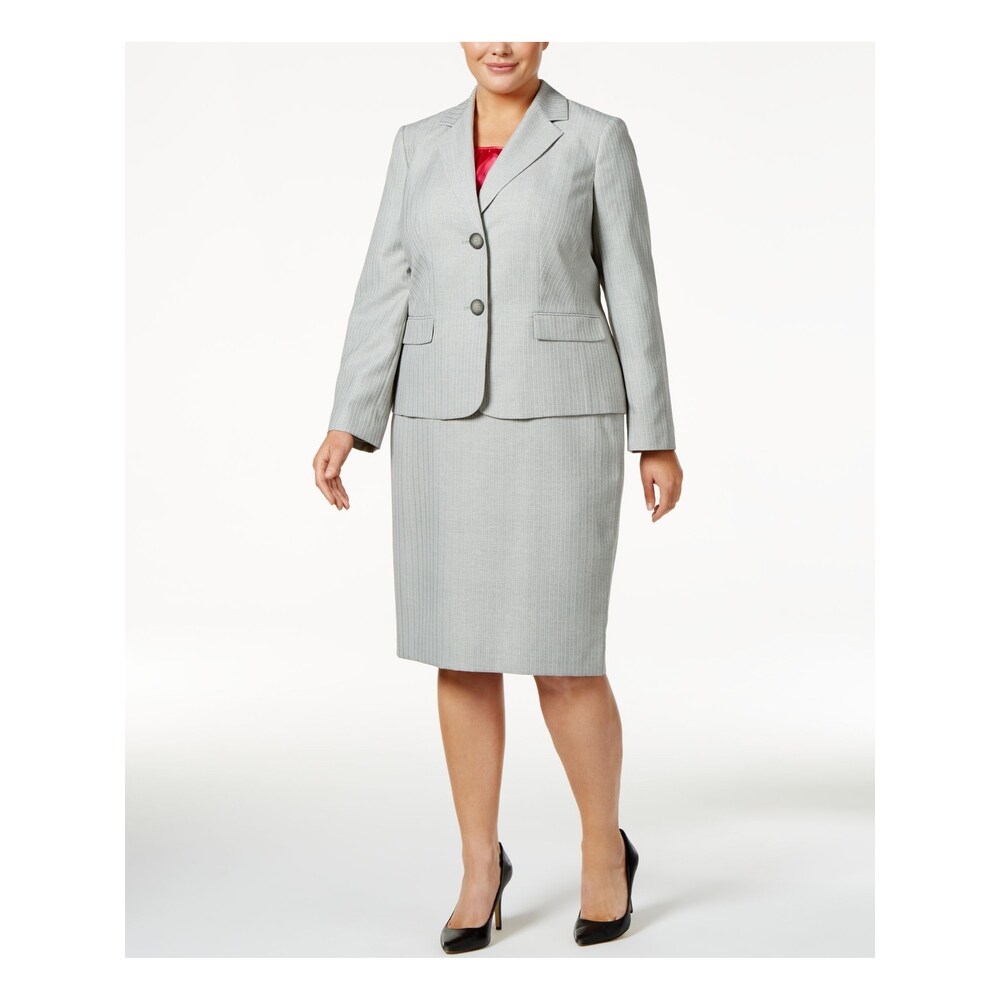 le suit plus size suits
