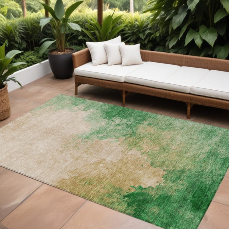 HomeRoots Abstract Transitional Rectangle Outdoor Rug - 10' X 14'