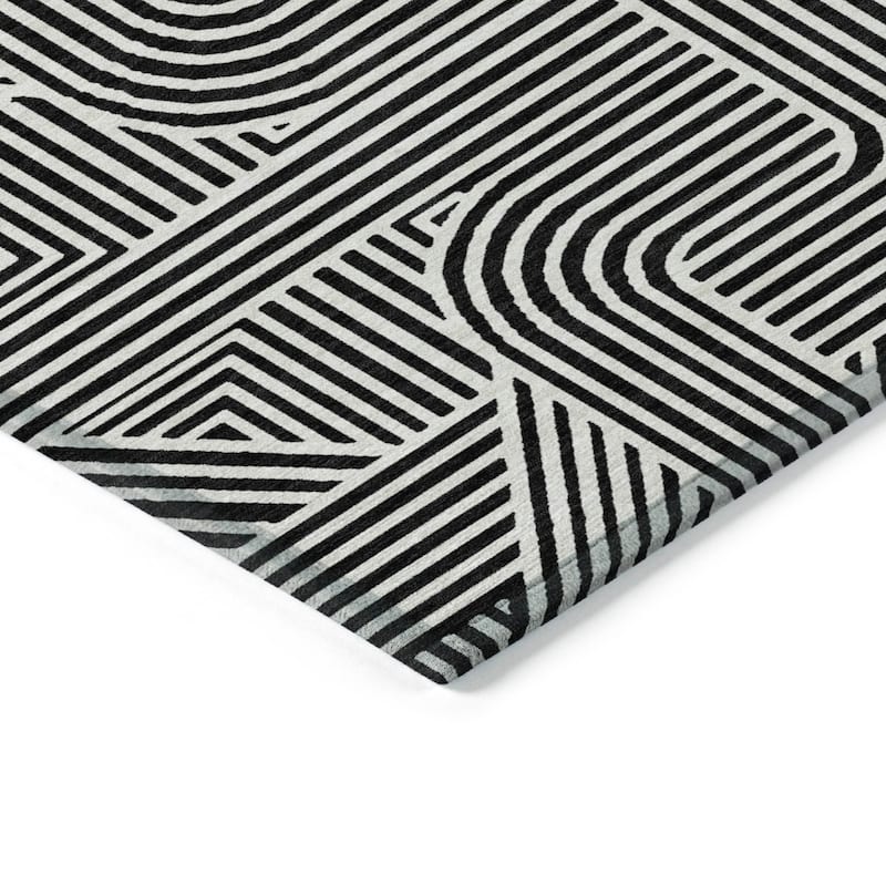 Machine Washable Indoor/ Outdoor Chantille Contemporary Geo Rug