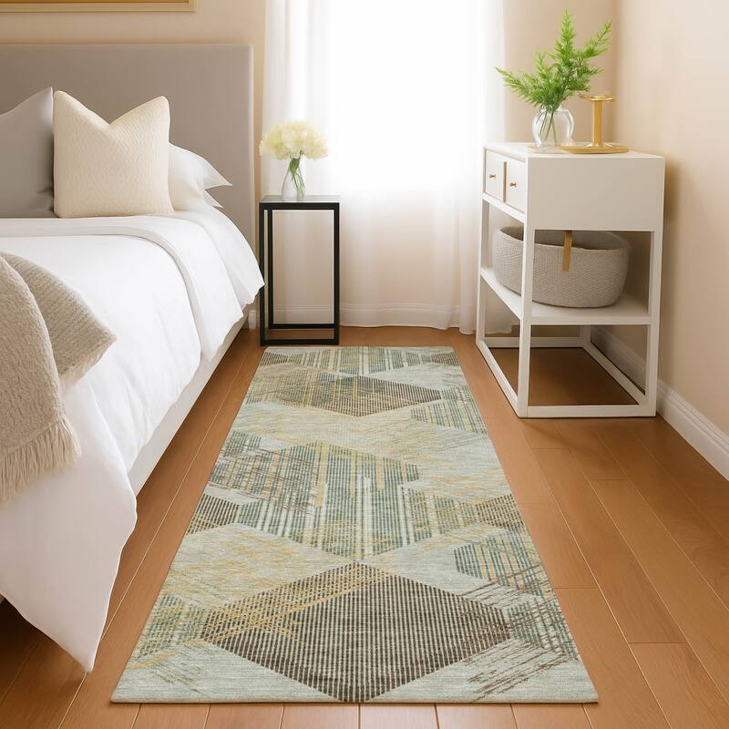 Machine Washable Indoor/ Outdoor Modern Hotchkiss Chantille Rug