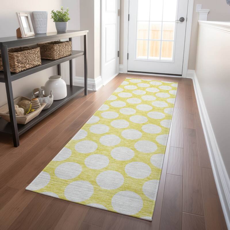 Machine Washable Indoor/ Outdoor Chantille Modern Dots Rug