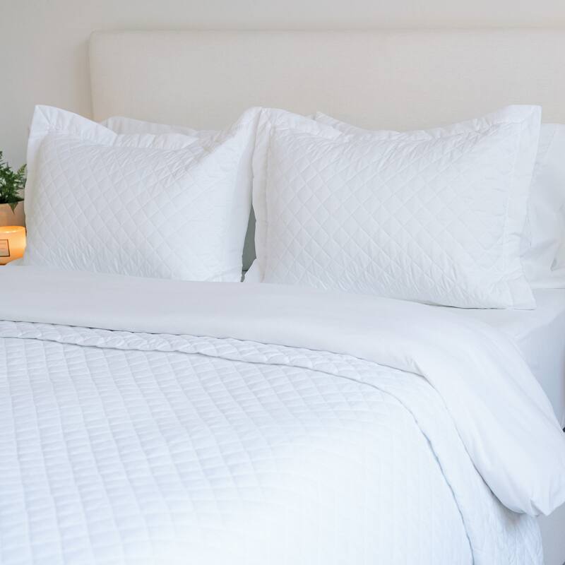 Jennifer Adams Essentials Diamond Quilted Sham
