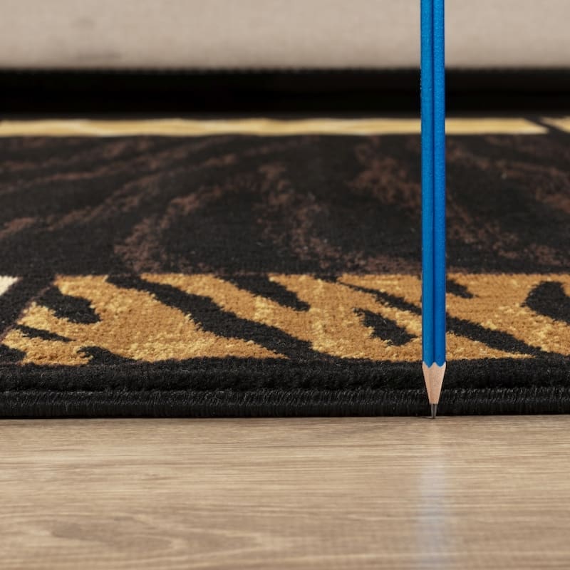 Black 7 ft. 10 in. x 10 ft. 3 in. Animal Print Luxury Area Rug, 0.43 Pile Height – Sophisticated Warmth for Any Room