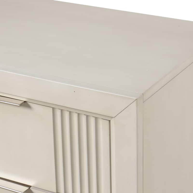 Furniture of America Irwin 6-Piece Antique White Wood Panel Bedroom Set with LED Headboard