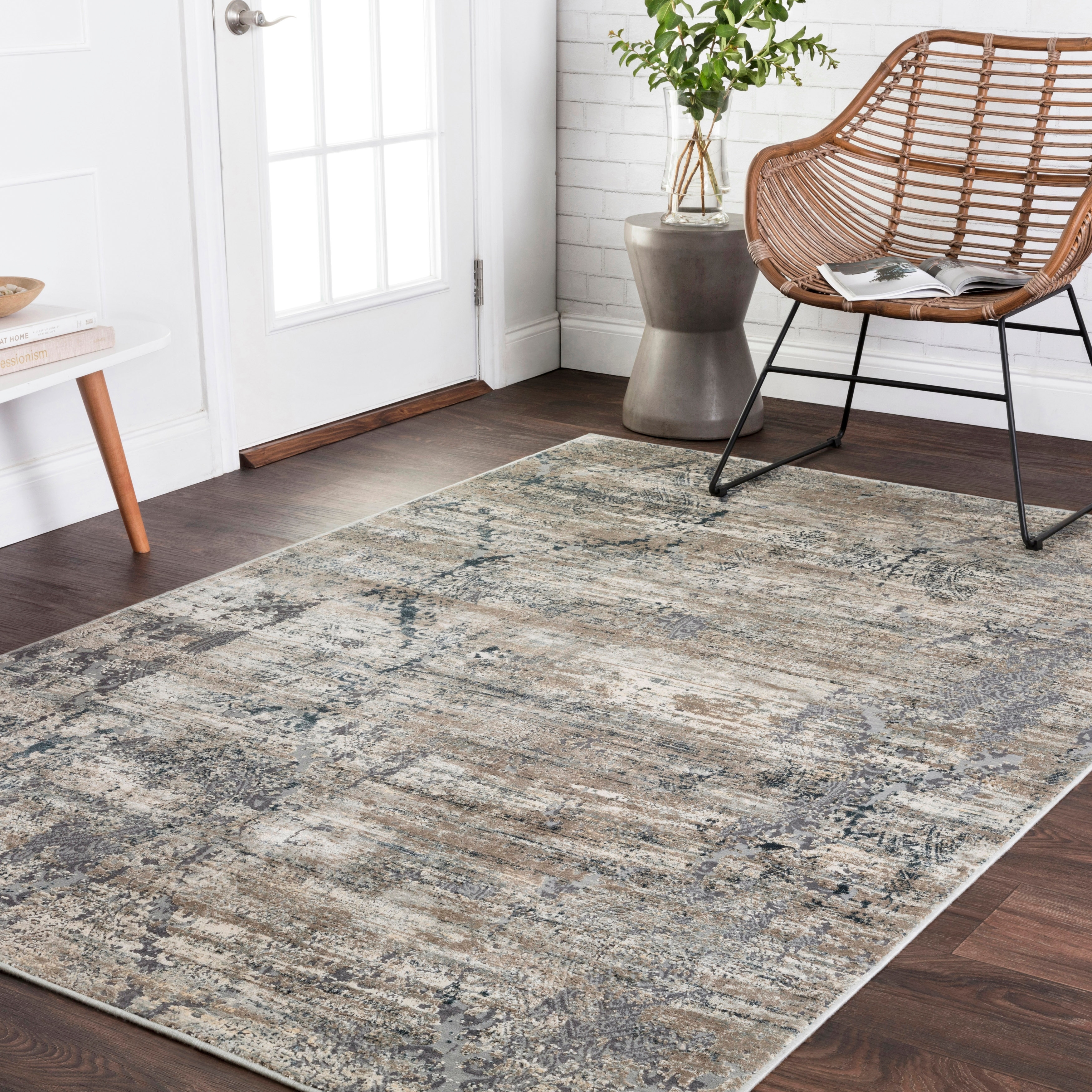 Alexander Home Vintage Glam Modern Distressed Area Rug
