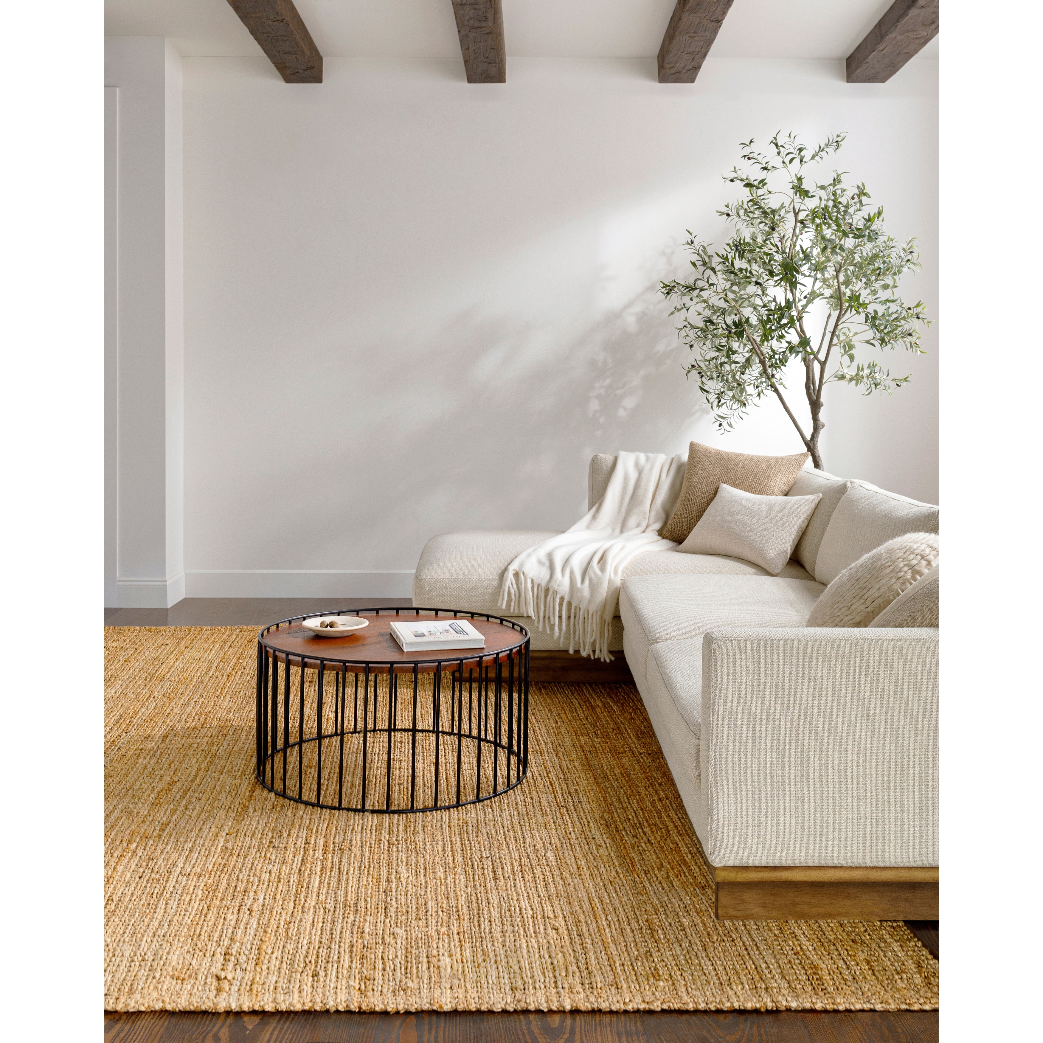 Livabliss Calla Area Rug