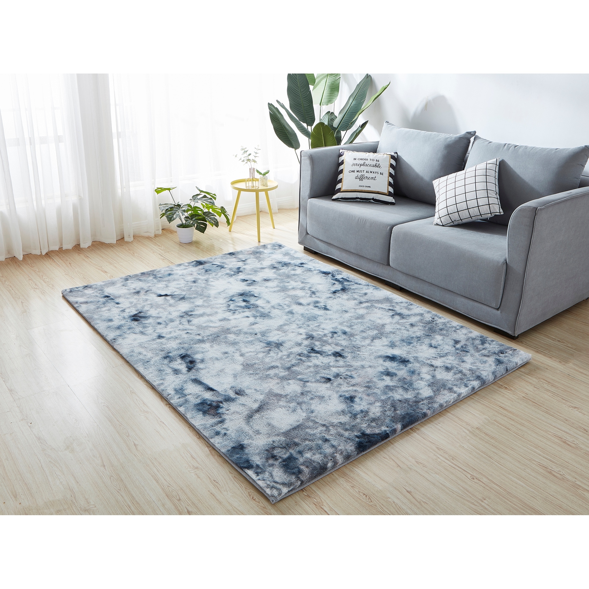 faux chinchilla rug