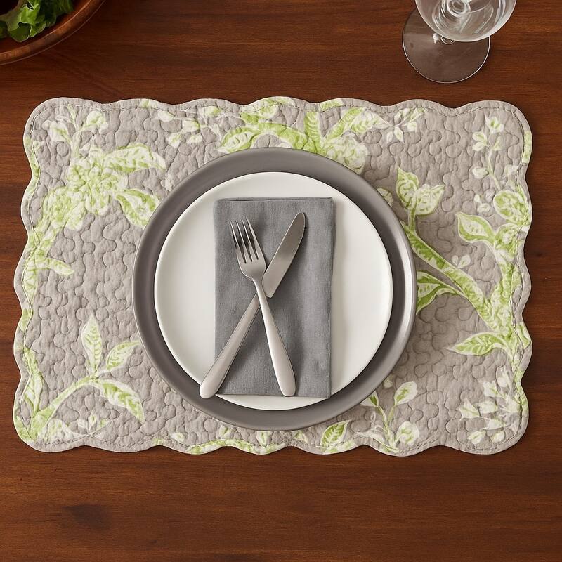 Julia Quilted Placemat Set 6