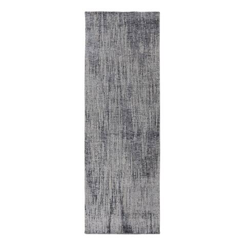 Shahbanu Rugs Gray Fine jacquard Hand Loomed Modern Wool and Art Silk Runner Oriental Rug (2'5" x 7'10") - 2'5" x 7'10"