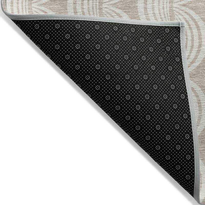 Machine Washable Indoor/ Outdoor Wavy Modern Chantille Rug