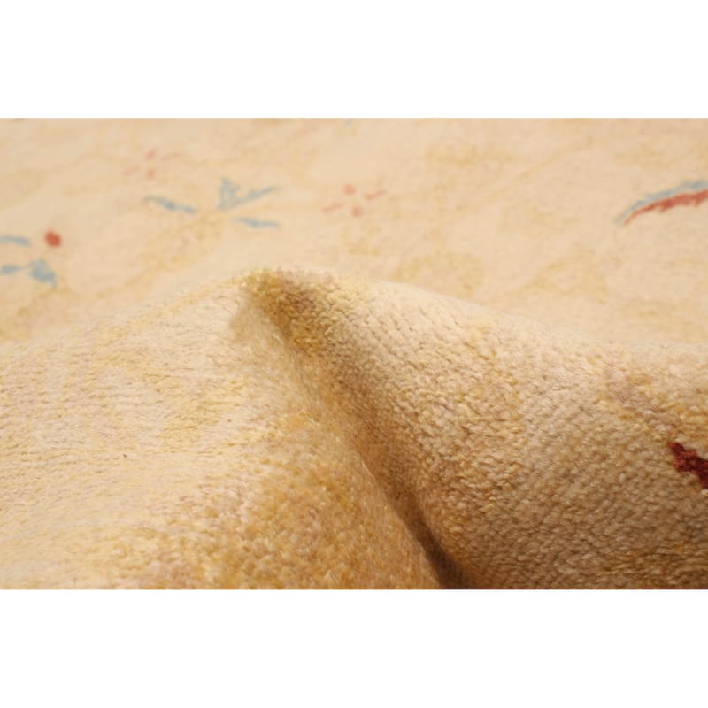 ECARPETGALLERY Hand-knotted Peshawar Oushak Ivory Wool Rug - 4'1 x 5'10