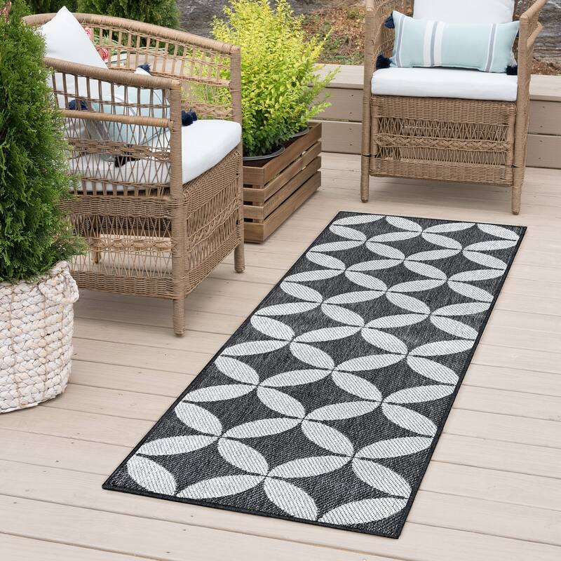 Vision Modern & Contemporary Geometric Indoor/Outdoor Area Rug