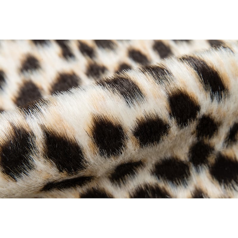 Erin Gates by Momeni Acadia Animal Print Faux Hide Area Rug