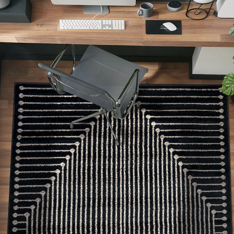 Modern Geometric Durable Area Rug, Pet Friendly for Any Room - 4' x 6' - Black