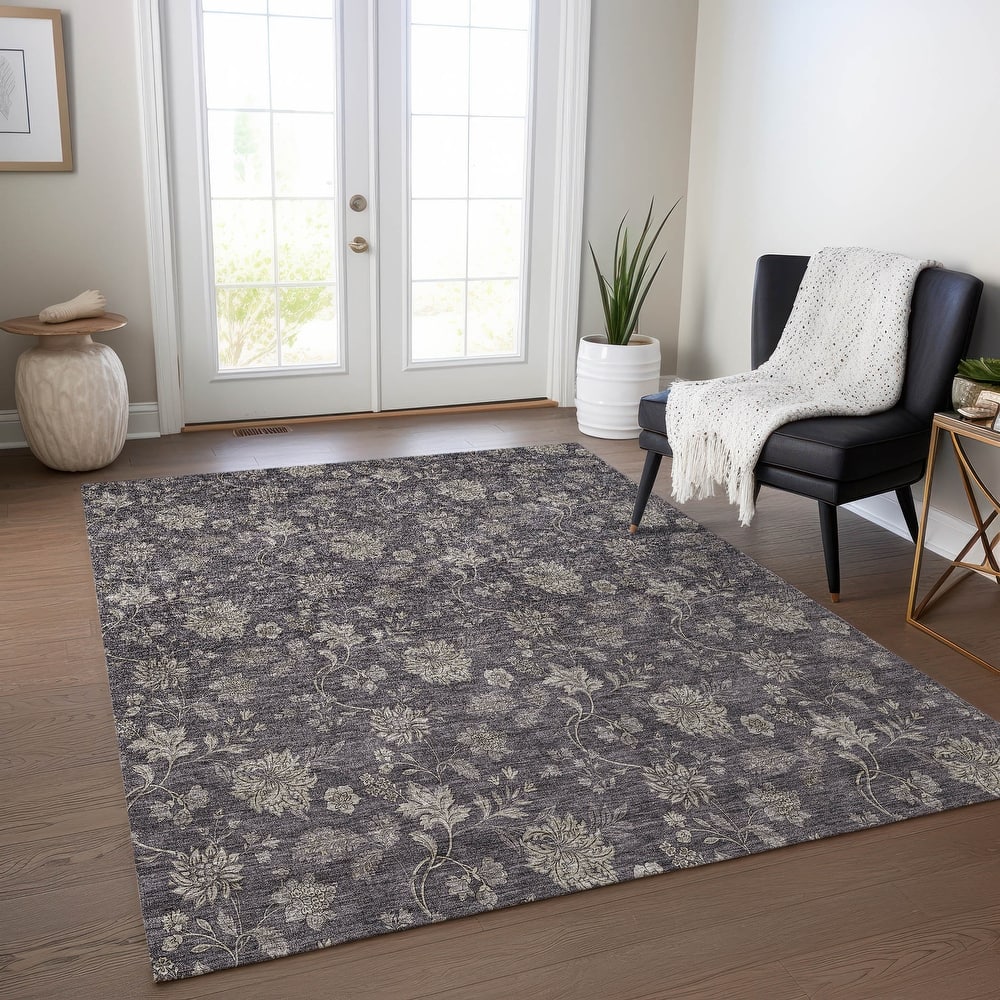 Machine Washable Indoor/ Outdoor Chantille Floral Farmhouse Rug
