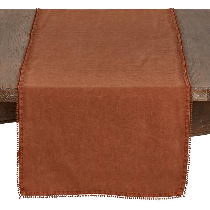 Table Runner With Pom Pom Design