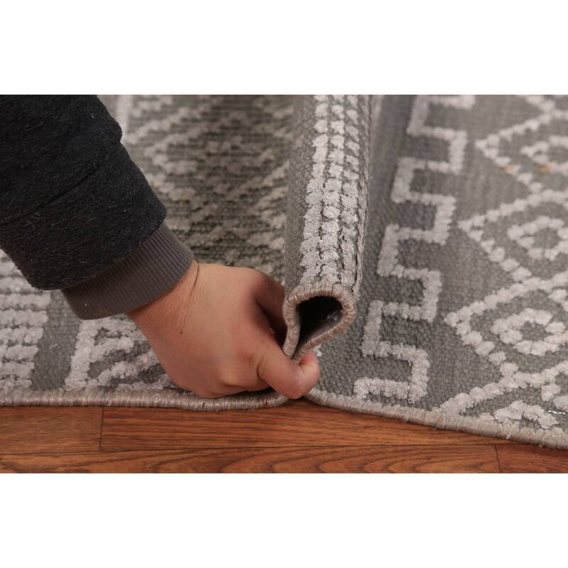 Geometric Moroccan Oriental Foyer Rug Handmade Grey Wool Carpet - 2'0"x 3'0"