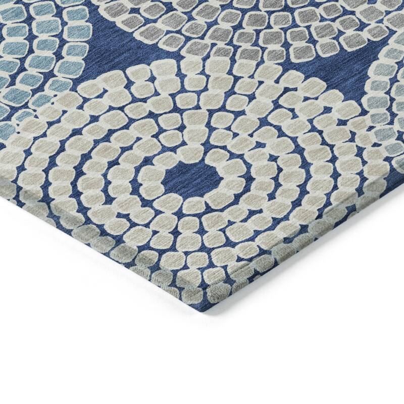 HomeRoots Geometric Transitional Rectangle Outdoor Rug