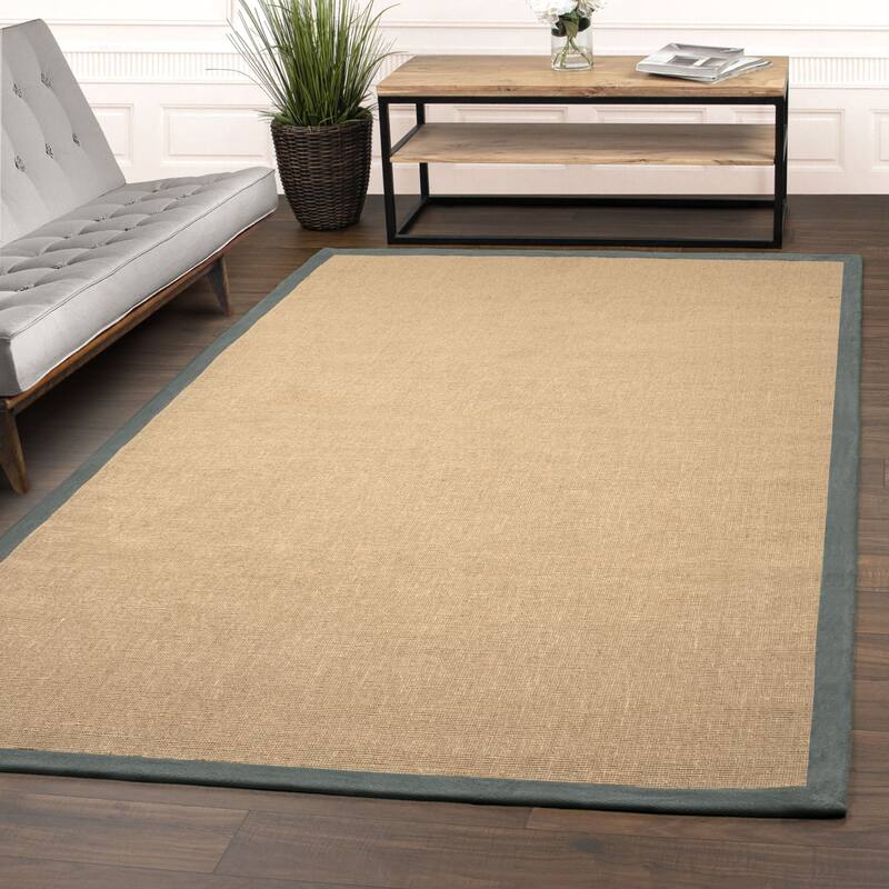 Superior Nathaly Hand-Woven Jute Indoor Area Rug