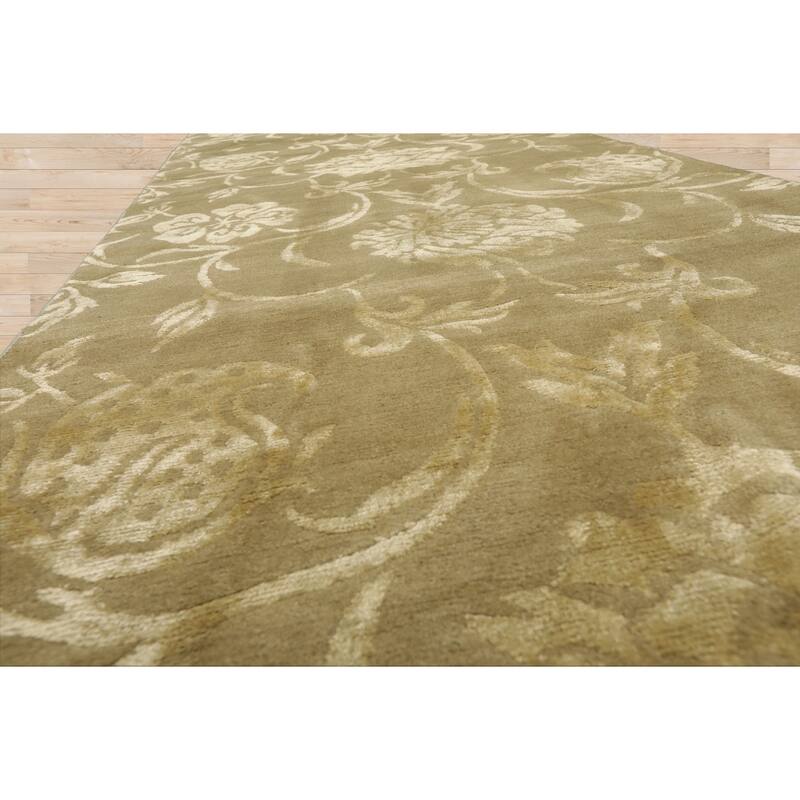Tone on Tone Green Hand Knotted Botanical Tibetan Rug 2'11"x11'10" - 2' 11'' x 11' 10''