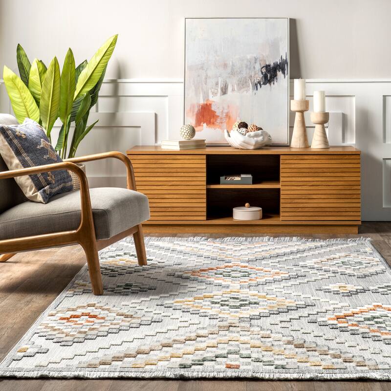 Nuloom Marceline Colorful Modern Diamond Fringe Area Rug