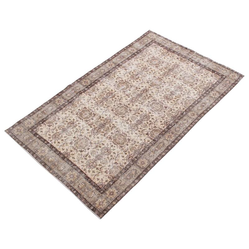 ECARPETGALLERY Hand-knotted Melis Vintage Ivory Wool Rug - 5'5 x 8'11