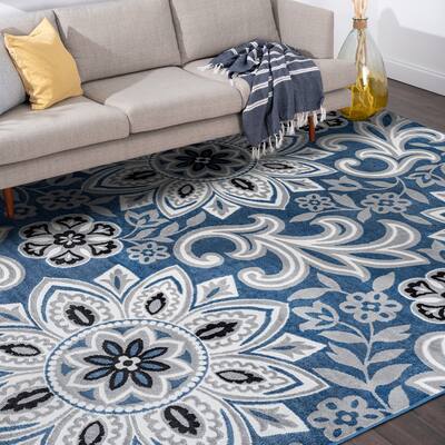 Wyman Bohemian & Eclectic Floral Indoor Area Rug
