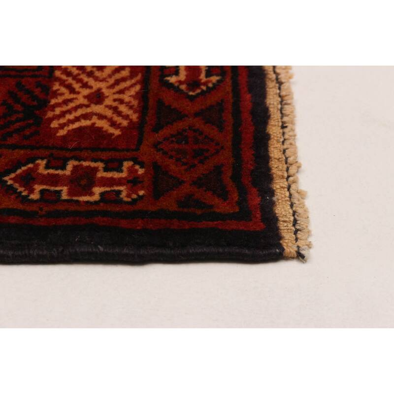 Teimani Red Rug 4'5" x 7'4" - 4'5 x 7'4