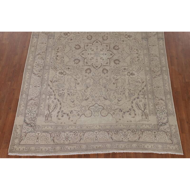 Traditional Tabriz Persian Vintage Rug Hand-Knotted Beige Wool Carpet - 6'6"x 9'7"