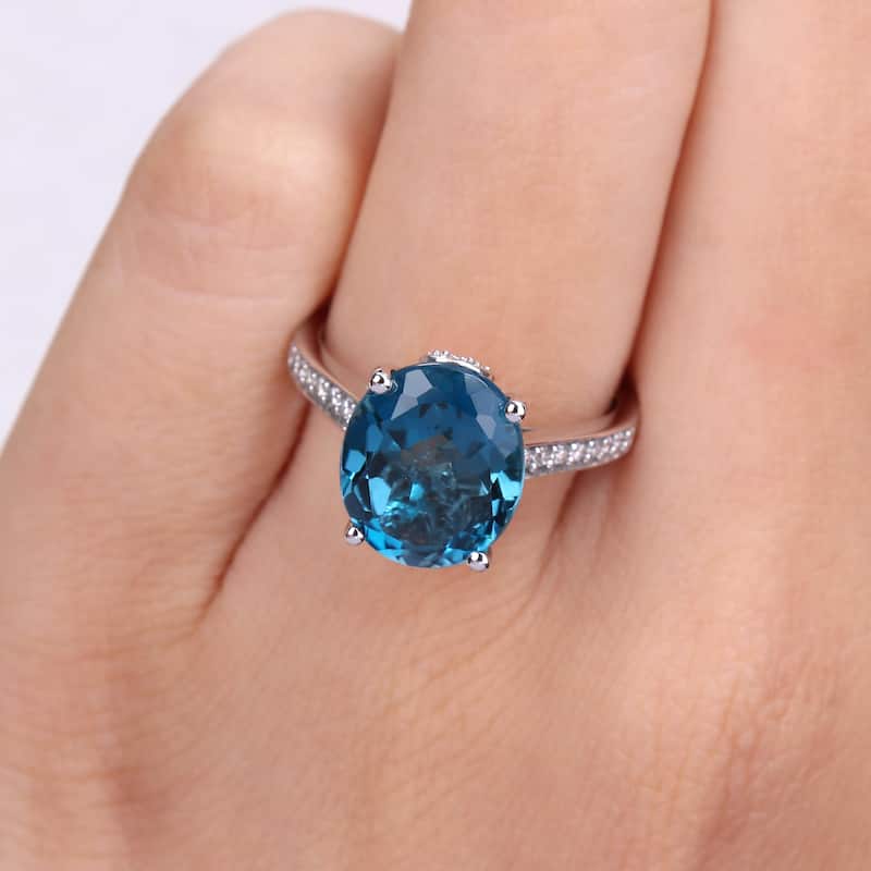 Miadora 14k White Gold Oval-cut London-Blue Topaz and 1/4ct TDW Diamond Cocktail Ring