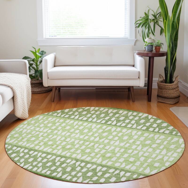 Machine Washable Indoor/ Outdoor Stripe Geo Chantille Rug