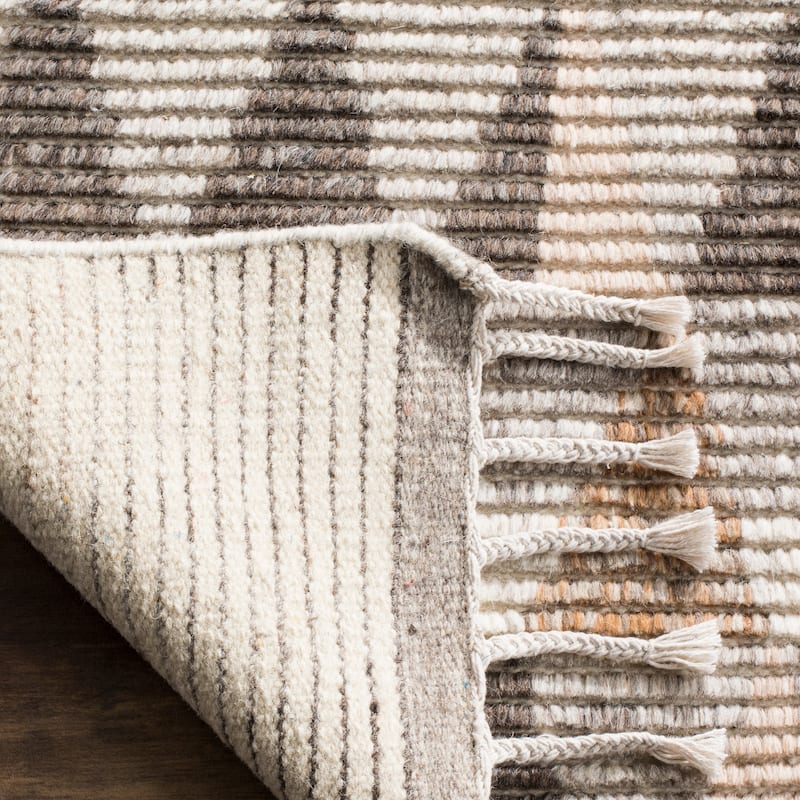 SAFAVIEH Hand-knotted Kenya Lelda Southwestern Tribal Wool Rug