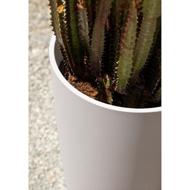 Veradek Mason Series Selena 28" Planter