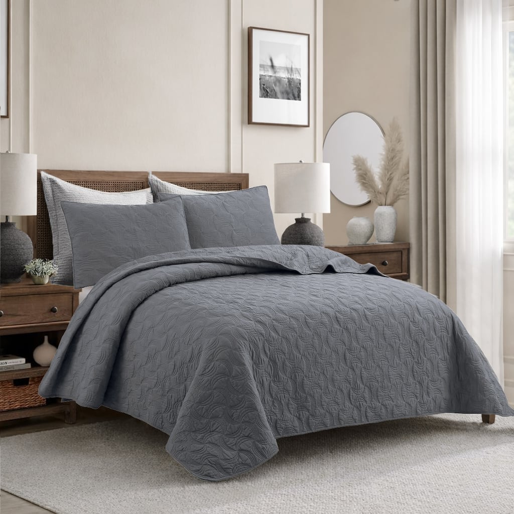 Cozy Line Solid Gray Spiral Swirl Pinwheel 3 Piece Cotton Quilt Bedding Set