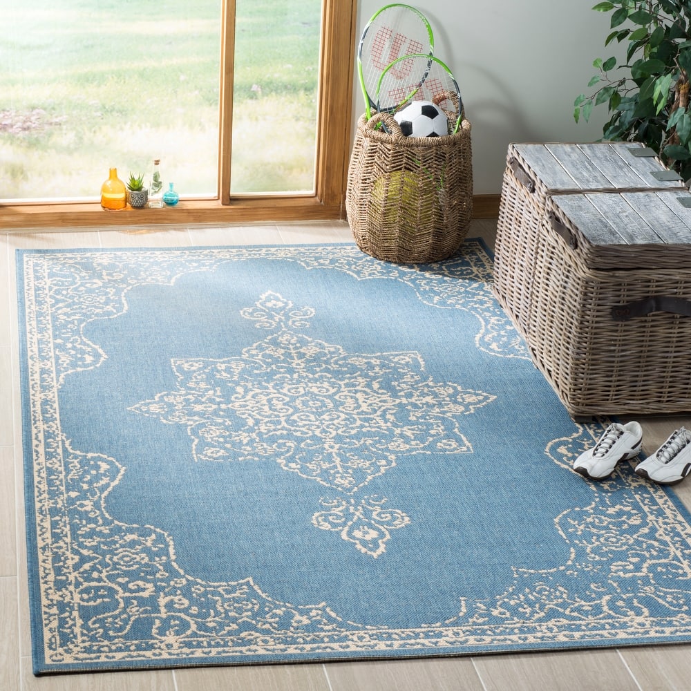 SAFAVIEH Linden Pascalle Indoor/ Outdoor Waterproof Patio Backyard Rug