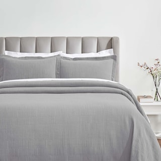 Superior Zenith Cotton Matelasse Bedspread and Sham Set