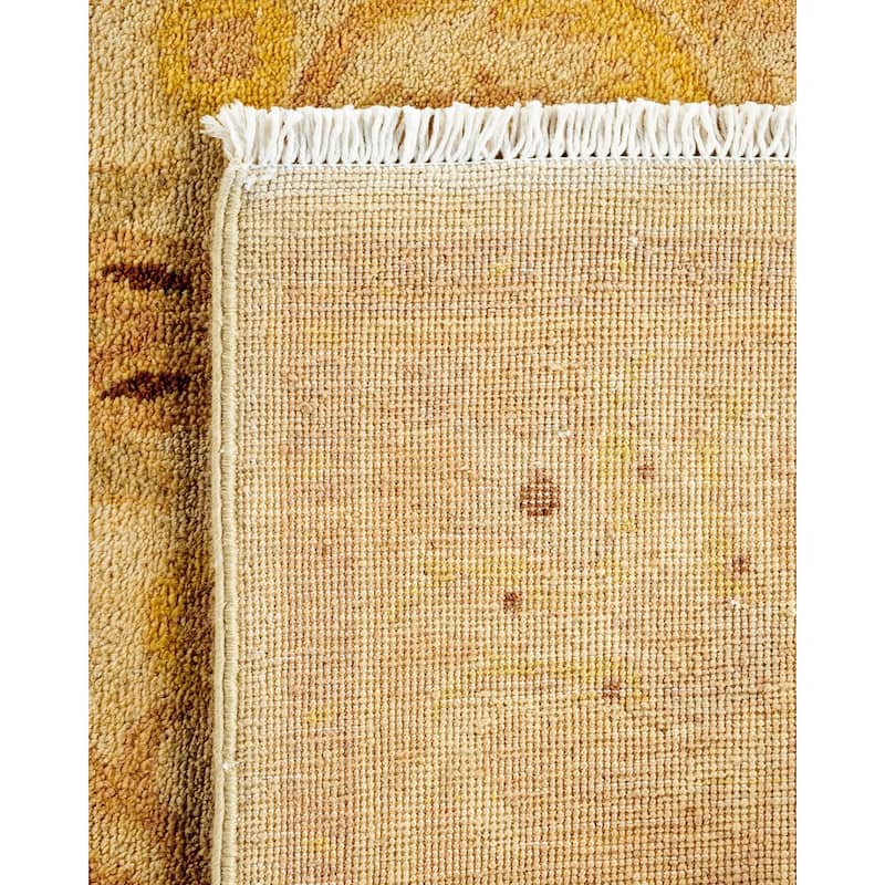 Overton Hand Knotted Wool Vintage Inspired Traditional Ottoman Ivory Area Rug - 4' 2" x 6' 3"
