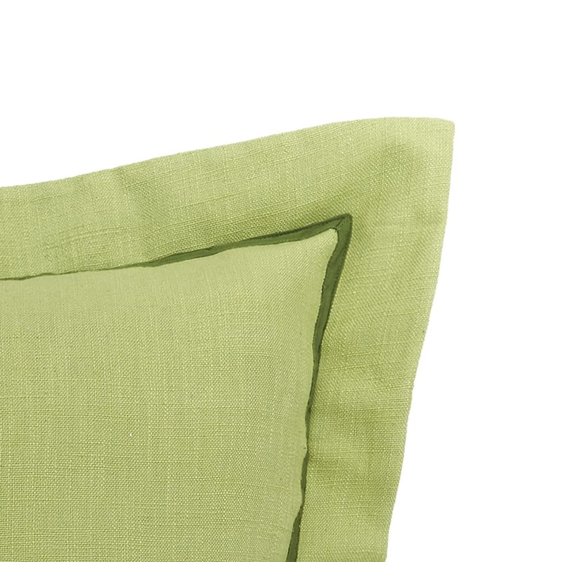 18" x 18" Peridot Flange Throw Pillow