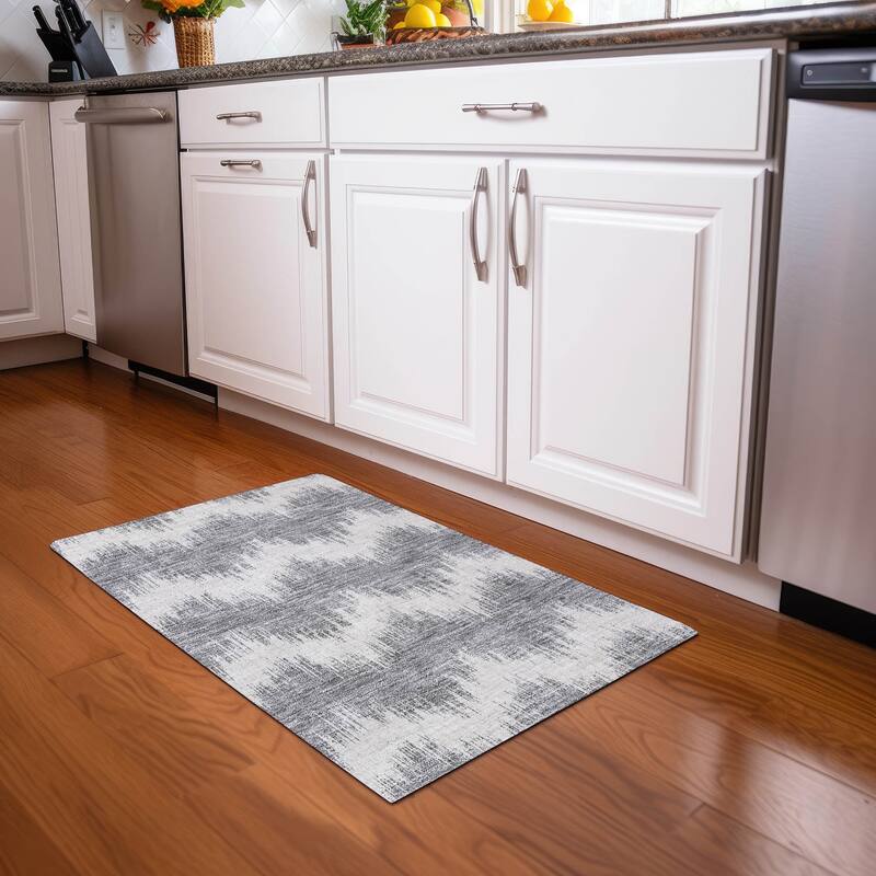 Premium Washable Super Soft Farmhouse Chevron Mayfield Rug - Gray - 1'8" x 2'6"