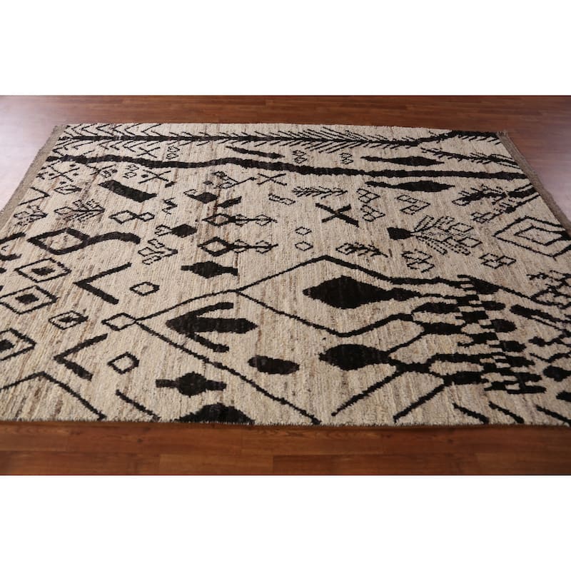 Geometric Moroccan Area Rug Handmade Beige Oriental Wool Carpet - 6'5" x 9'5"