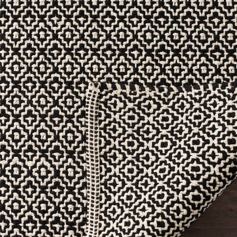 SAFAVIEH Montauk Glyn Handmade Cotton Area Rug