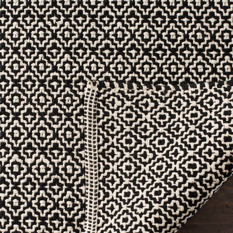SAFAVIEH Montauk Glyn Handmade Cotton Area Rug