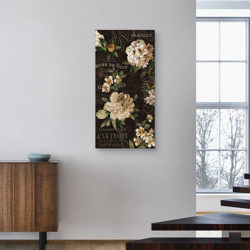 Fleurs Antique I Canvas Art Print