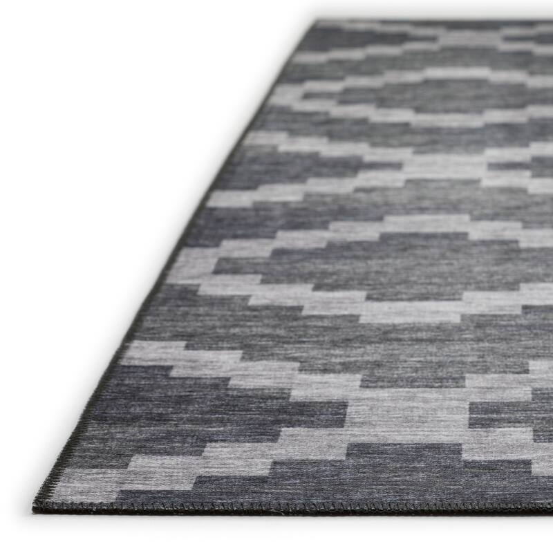 Indoor/ Outdoor Addison Yuma Southwest Chevron Washable Area Rug