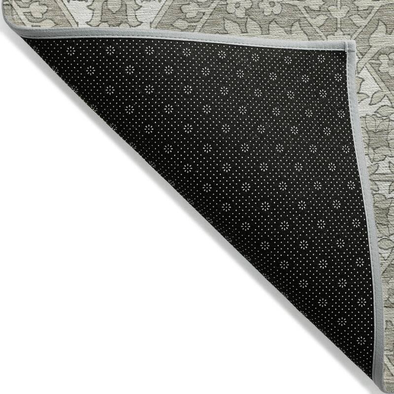 HomeRoots Floral Transitional Rectangle Outdoor Rug